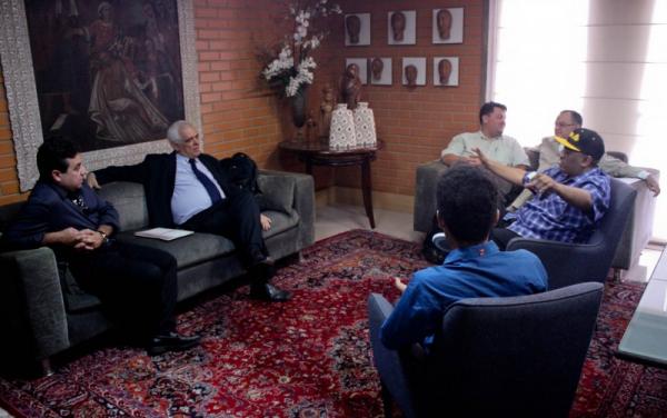 Presidente da Alepi recebe representantes da Central Única das Favelas