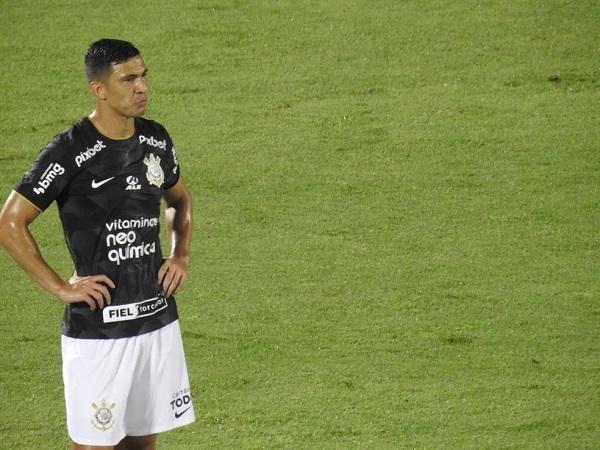  Balbuena em S&atilde;o Bernardo x Corinthians(Imagem: Marcelo Braga )