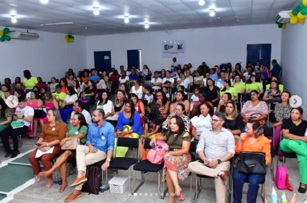 Rede municipal de ensino participa do I Semin&aacute;rio Regional do PPAIC de Boas Pr&aacute;ticas em Floriano.(Imagem:Reprodu&ccedil;&atilde;o/Instagram)