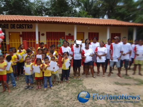 Inaugura&ccedil;&atilde;o de escola na localidade S&atilde;o Vicente. (Imagem:FN)