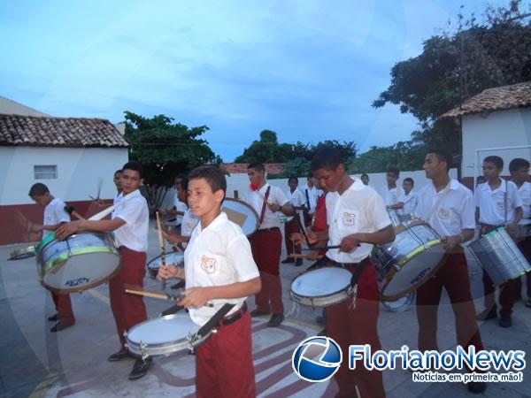 Gin&aacute;sio Primeiro de Maio (Imagem:FlorianoNews)