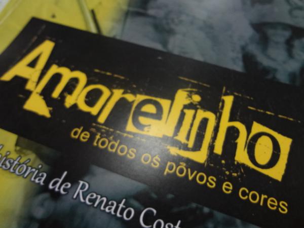 Repórter Amarelinho foi homenageado com um livro que conta a sua história de vida