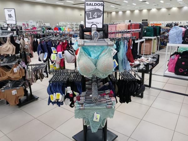 Armazém Paraíba de Floriano aposta em novidades e ofertas para o Carnaval e volta às aulas(Imagem:FlorianoNews)