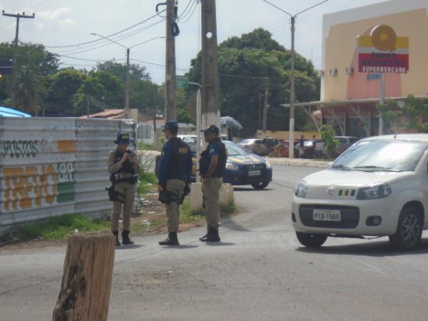 Polícia realiza Operação Rodovida em diversos pontos de Floriano