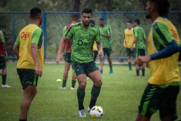 Fluminense-PI x Altos em jogo de candidatos ao título piauiense