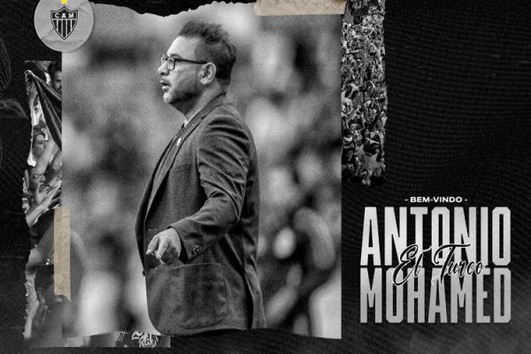 O atual campeão do Brasileiro e da Copa do Brasil estava sem treinador desde a saída do técnico Cuca, que deixou o clube por decisão própria.