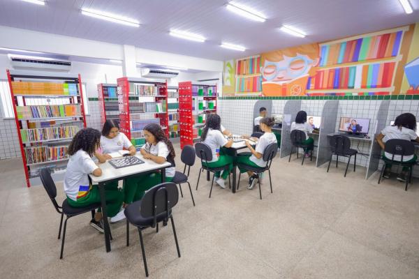 Governo do Estado fortalece educação em Teresina com escolas padrão ouro, maior investimento da Uespi e concurso para professores(Imagem:Letícia Santos)