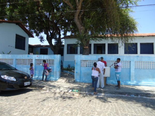 Manh&atilde; de vota&ccedil;&atilde;o tranquila em Floriano.(Imagem:FlorianoNews)