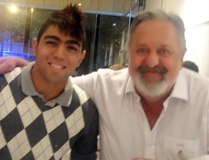 Santos acerta primeiro contrato de Gabigol e joia valerá R$ 131 milhões