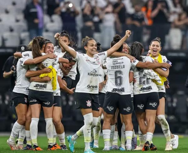 As Brabas det&ecirc;m a hegemonia do Brasileir&atilde;o Feminino, com cinco t&iacute;tulos, sendo os &uacute;ltimos quatro consecutivos.(Imagem:Fernanda Luz/ Staff Images Woman/ CBF/Direitos Res)