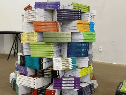 Campus da Uespi de Picos ganha 894 livros do Projeto Reitoria Itinerante