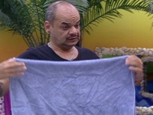 Em dia de eliminação, João Carvalho dominou as conversas da casa