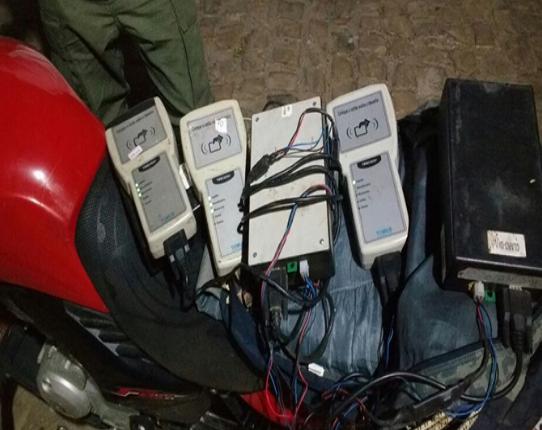 GPS de carros-pipa são colocados em moto para fraudar distribuição de água