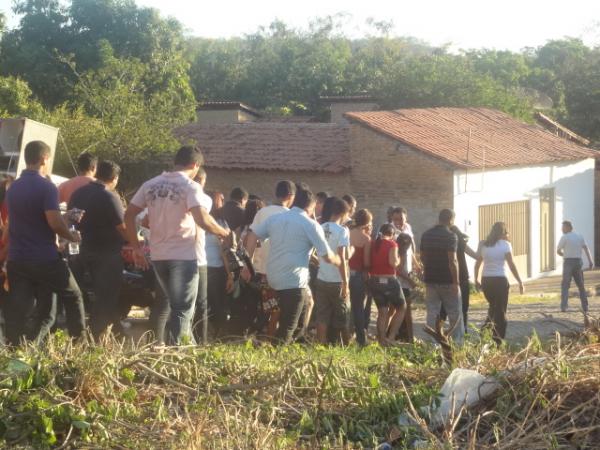 Coliga&ccedil;&atilde;o Floriano Seguindo em Frente(Imagem:FlorianoNews)