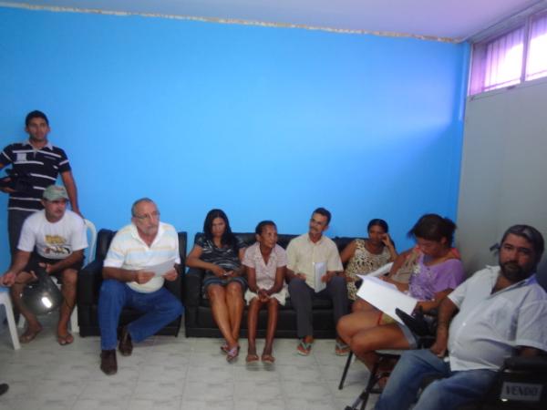 Reuni&atilde;o articula fornecimento de produtos da agricultura familiar para alimenta&ccedil;&atilde;o escolar.(Imagem:FlorianoNews)