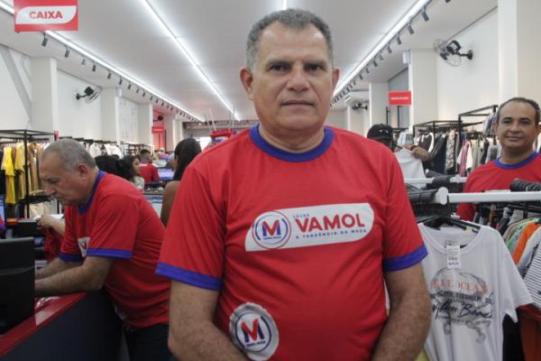 Propriet&aacute;rio das Lojas Vamol, Valderi Monteiro.(Imagem:Rom&aacute;rio Mendes)