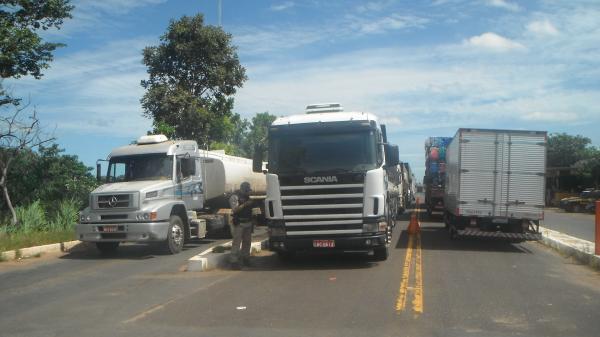 PRF realiza 3º Comando de Saúde na Rodovia em Floriano.(Imagem:FlorianoNews)