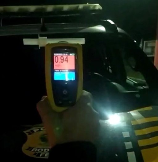 Homem é preso pela PRF em Floriano por embriaguez ao volante