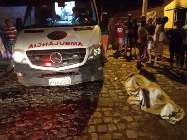 Cadeirante de 82 anos morre queimada dentro do quarto em Picos