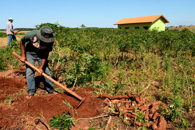 SDR busca ampliação de recursos para Programa Nacional de Habitação Rural