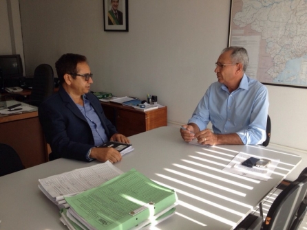 Dr. Hélio quer destinar emenda coletiva para construção de presídio