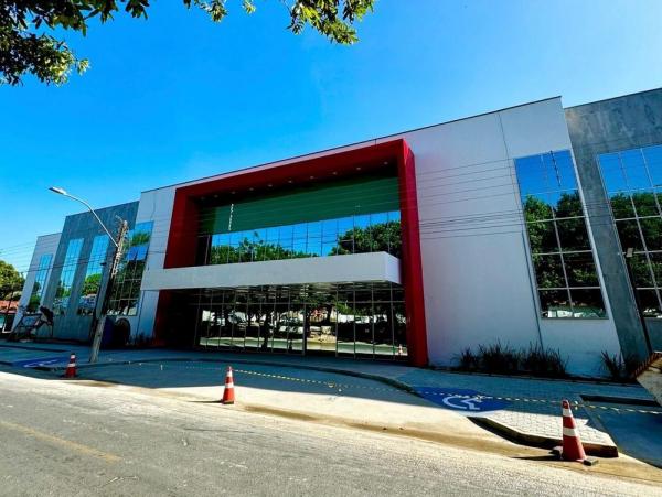 Hospital Regional Tibério Nunes realiza primeira cirurgia de tumor cerebral em Floriano