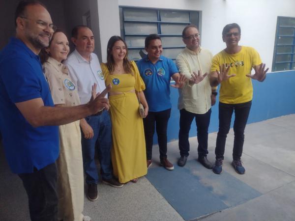 Candidatos Ant&ocirc;nio Reis e Joab Curvina da Coliga&ccedil;&atilde;o 