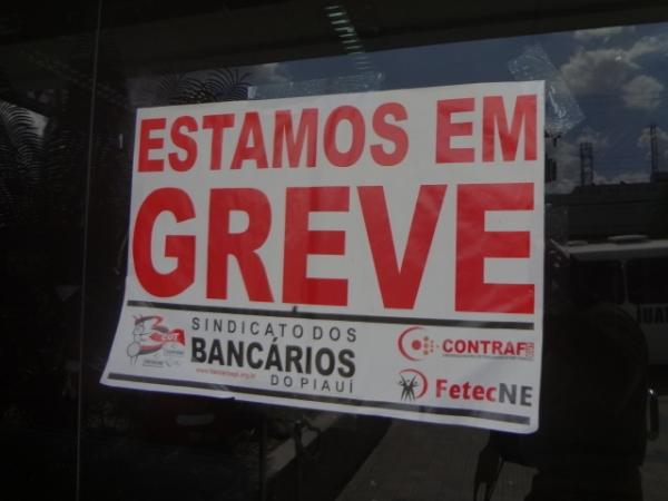 Greve dos banc&aacute;rios continua(Imagem:FlorianoNews)