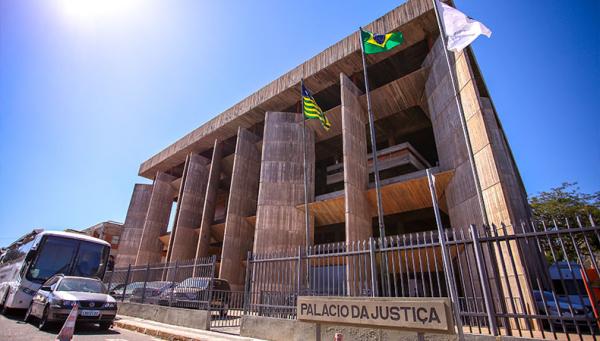 Pastor é condenado a 20 anos de prisão por estuprar criança dentro de igreja