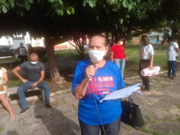 Trabalhadores da Educa&ccedil;&atilde;o em greve fazem manifesta&ccedil;&atilde;o em Floriano(Imagem:FlorianoNews)