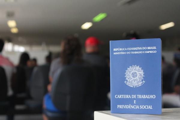 Programas de encaminhamento ao emprego do Alto Tietê reúnem mais de 700 vagas nesta quarta