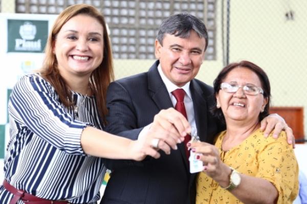 Governo entregou 1.861 unidades habitacionais no Piauí em 2015