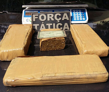 Dono de lava jato é preso com 5 kg de maconha em Teresina