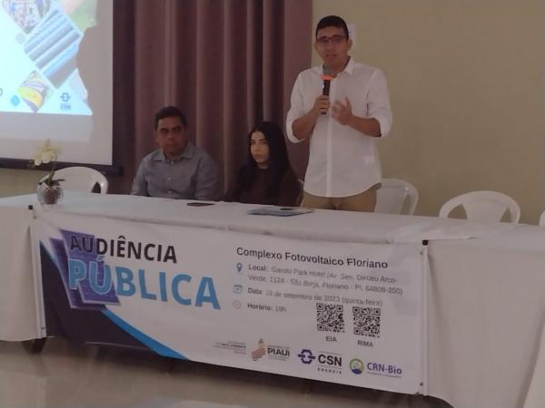 Projeto do Complexo Fotovoltaico Floriano &eacute; apresentado e discutido em Audi&ecirc;ncia P&uacute;blica.(Imagem:FlorianoNews)