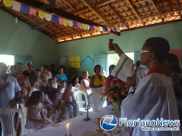 Fé e devoção marcam encerramento dos festejos de Santa Luzia na zona rural de Barão de Grajaú