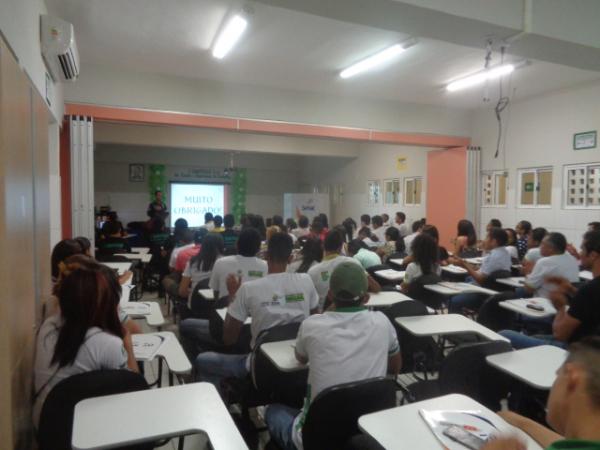SESC Floriano realiza 1&ordm; simp&oacute;sio de sa&uacute;de e seguran&ccedil;a no trabalho.(Imagem:FlorianoNews)