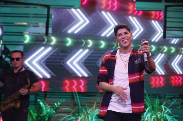 Encerramento do Aniversário Paraíba terá live com o fenômeno Zé Vaqueiro