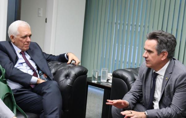 Ciro Nogueira se reúne com vice-governador Themístocles Filho(Imagem:Divulgação)