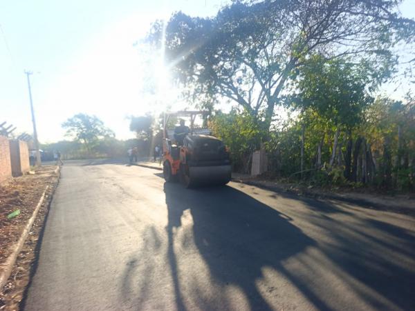 Bairro Meladão recebe mais de 20 mil metros quadrados de pavimentação asfáltica em Floriano(Imagem:FlorianoNews)