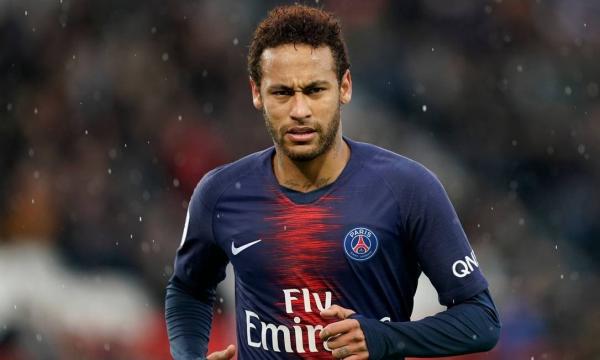 PSG ainda n&atilde;o se pronunciou sobre acusa&ccedil;&atilde;o contra Neymar.(Imagem:LIONEL BONAVENTURE / AFP)