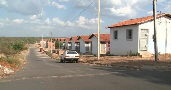 Proprietários comercializam de forma irregular casa no Jacinta Andrade