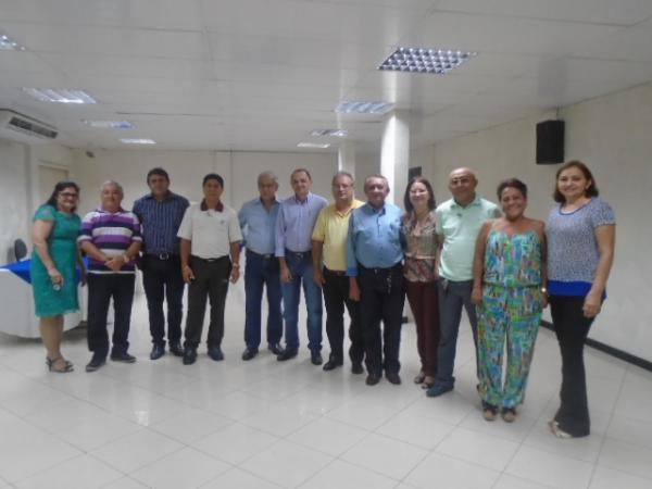 Agespisa apresenta o projeto sobre o sistema de abastecimento de água em Floriano.(Imagem:FlorianoNews)