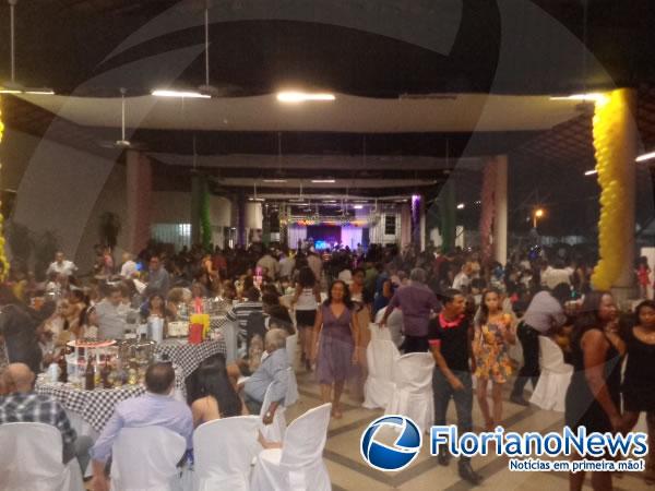  Escola Pequeno Pr&iacute;ncipe realiza formatura de alunos do 1&ordm; ano.(Imagem:FlorianoNews)