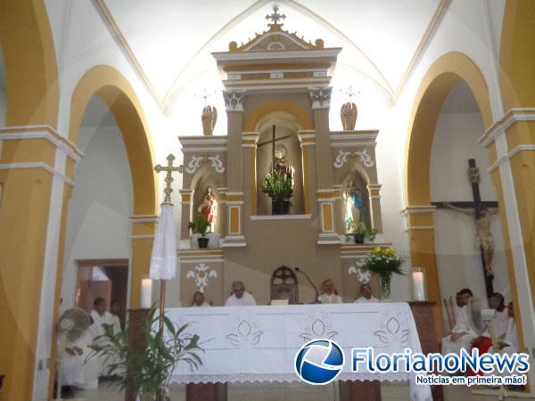 4&ordf; caminhada com Nossa Senhora encerra m&ecirc;s mariano em Floriano.(Imagem:FlorianoNews)