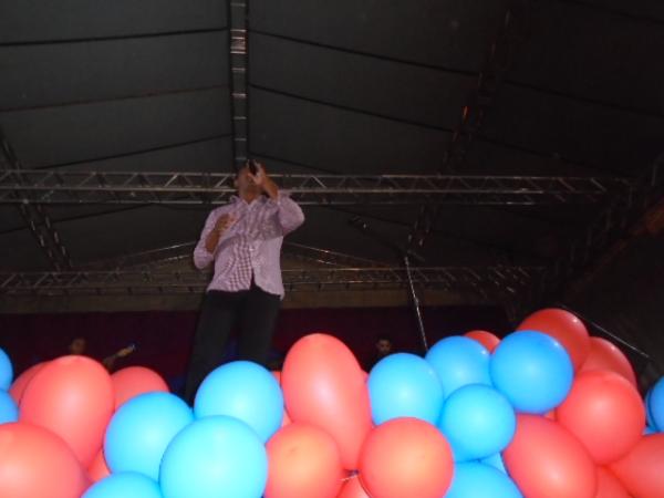 Baronenses comemoram os 105 anos do munic&iacute;pio com culto e show gospel.(Imagem:FlorianoNews)