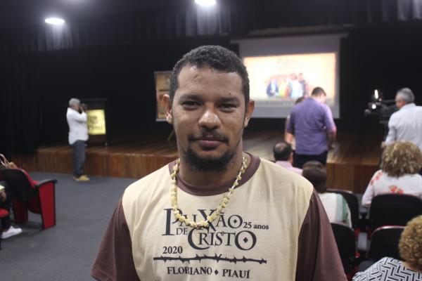 Alisson Rocha, diretor do espet&aacute;culo.(Imagem: Laura Moura /G1)