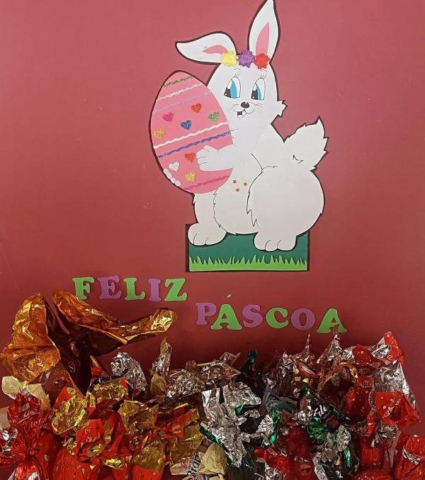 "Casa do Idoso Manoel da Guia em Floriano celebra a Páscoa com entrega de ovos de chocolate