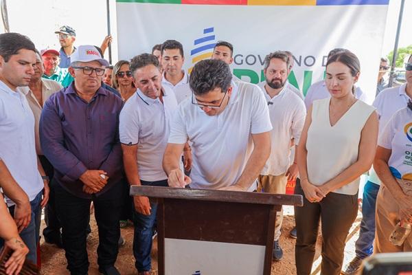 Inaugura&ccedil;&atilde;o da pavimenta&ccedil;&atilde;o da PI-228(Imagem:Reprodu&ccedil;&atilde;o)