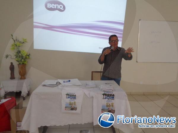 Assembleia em prepara&ccedil;&atilde;o para a 13&ordf; Romaria da Terra e da &Aacute;gua &eacute; realizada em Floriano.(Imagem:FlorianoNews)