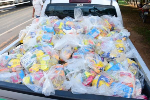 Prefeitura de Floriano inicia entrega de cestas b&aacute;sicas da Semana Santa(Imagem:Secom)